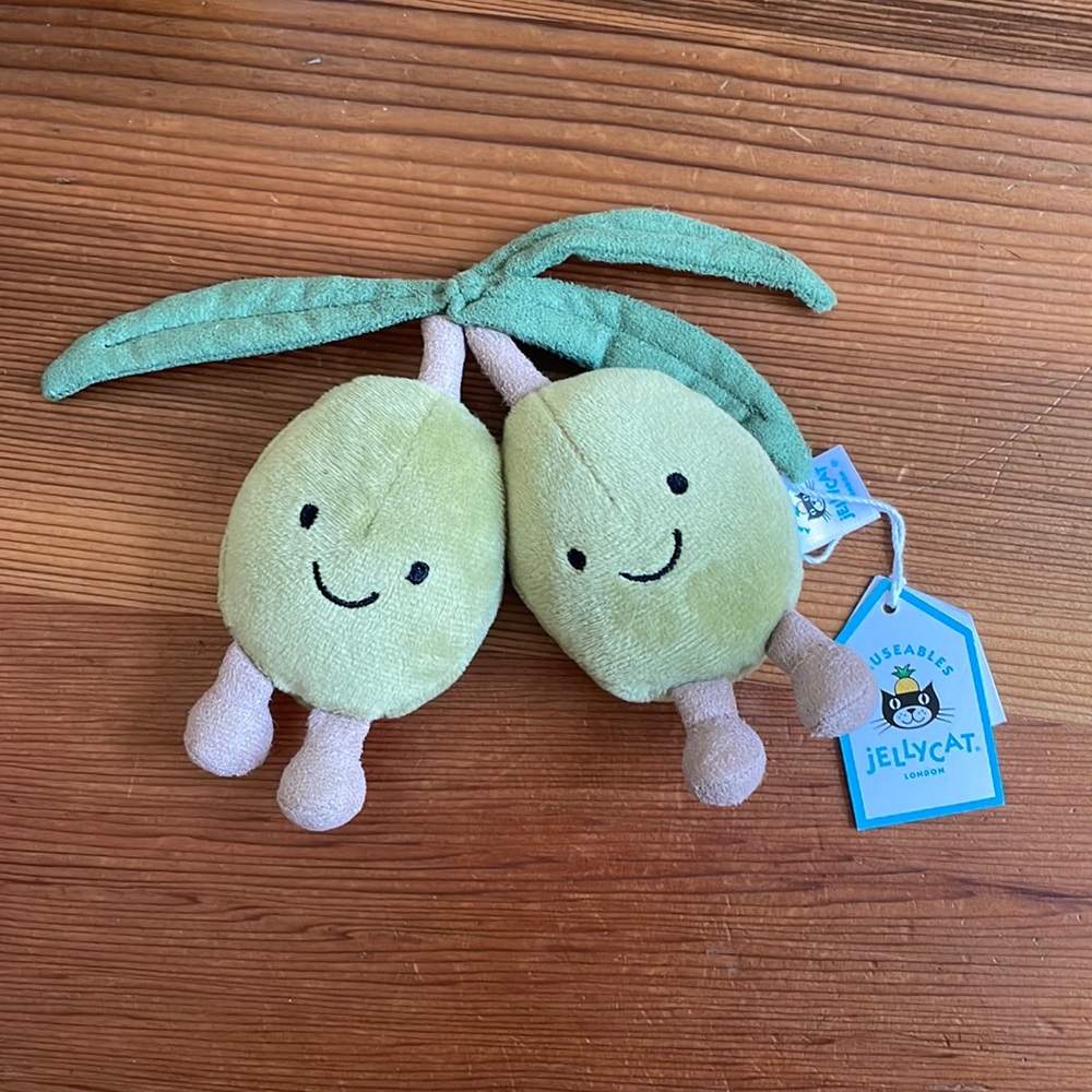 Jellycat amuseables olives